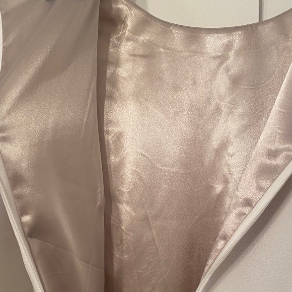 ANTONIO MELANI Cream Long Sleeve Dress - Picture 6 of 6